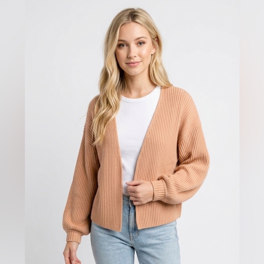 Lunya sweater knit cardigan size small